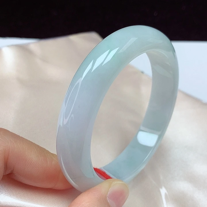 未镶嵌手镯翡翠56圈