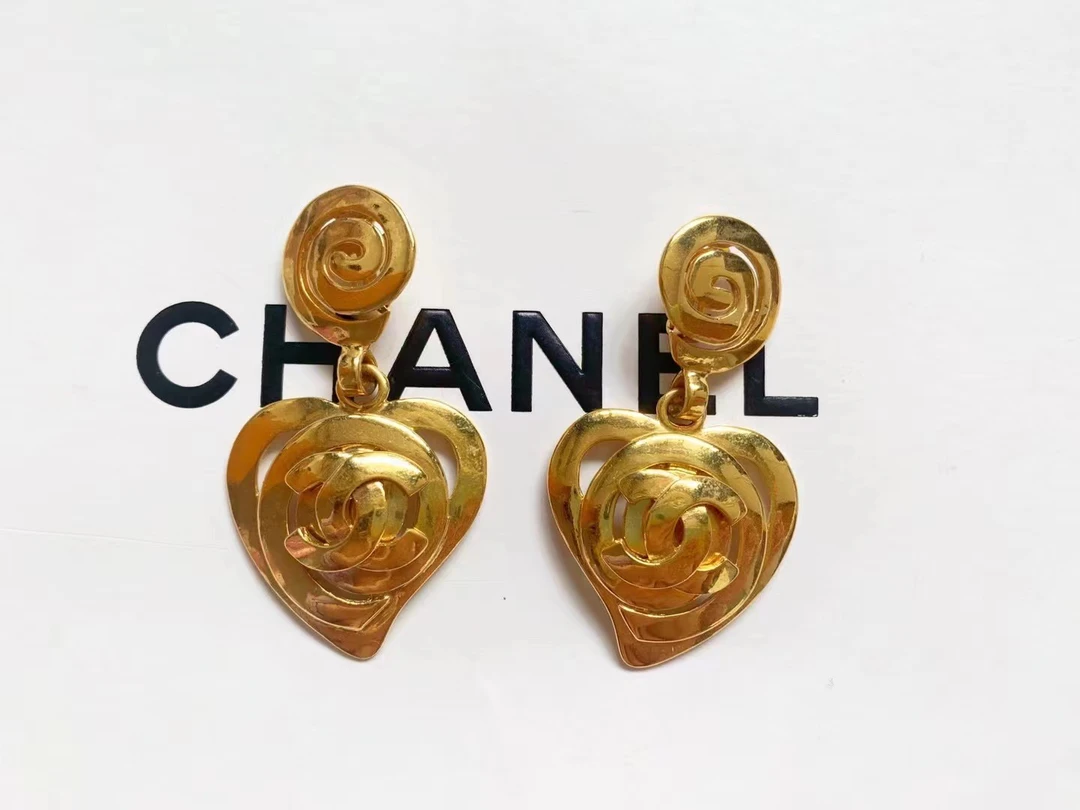 95新 Chanel/香奈儿 Chanel vintage香奈儿中古吊坠爱心耳夹