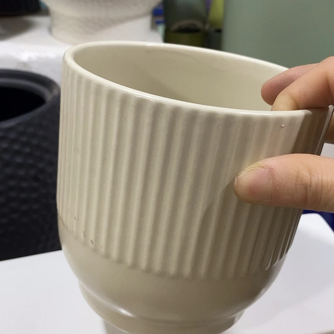 陶杯子陶盆有孔 瑕疵介意勿拍