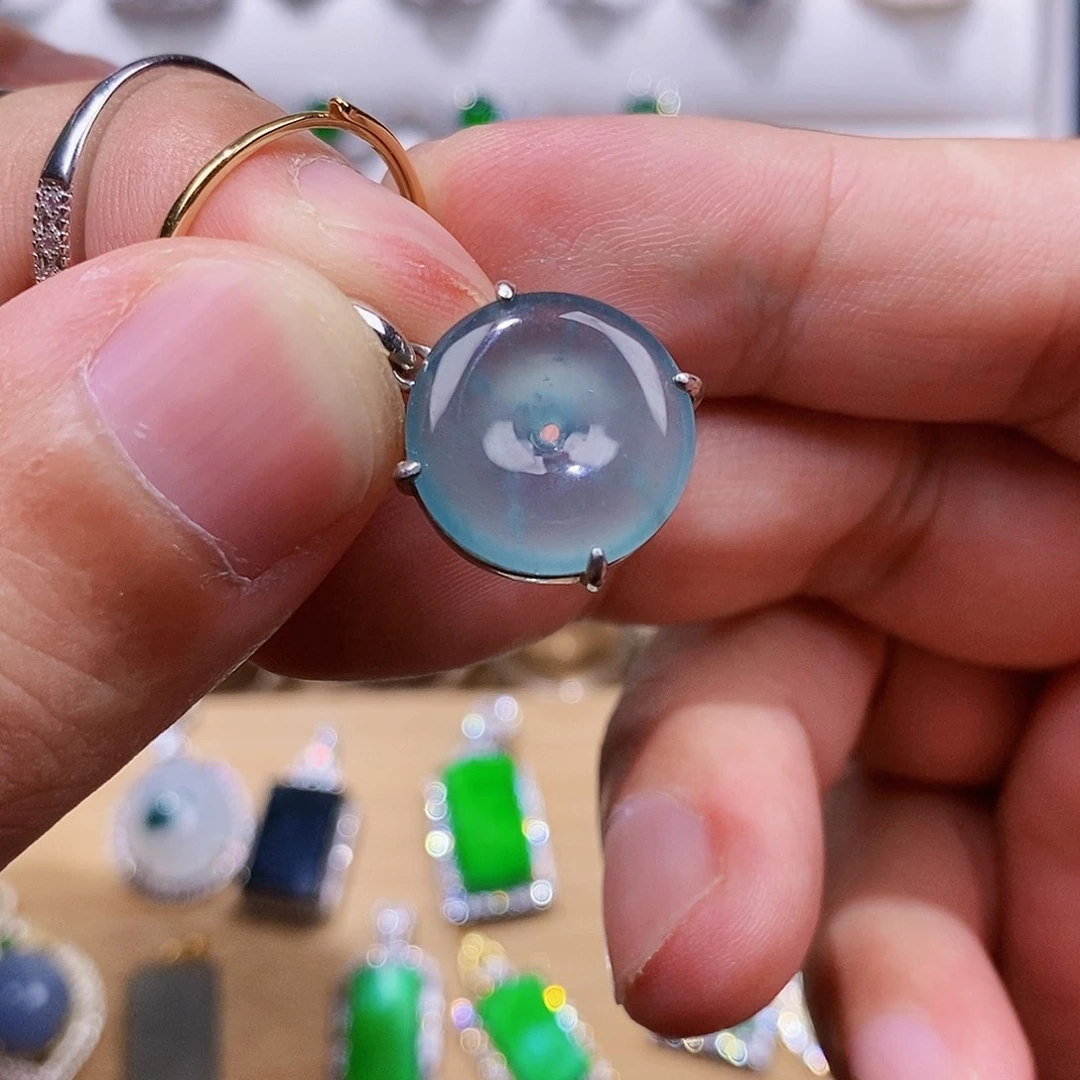 颈饰银S925镶嵌翡翠w w