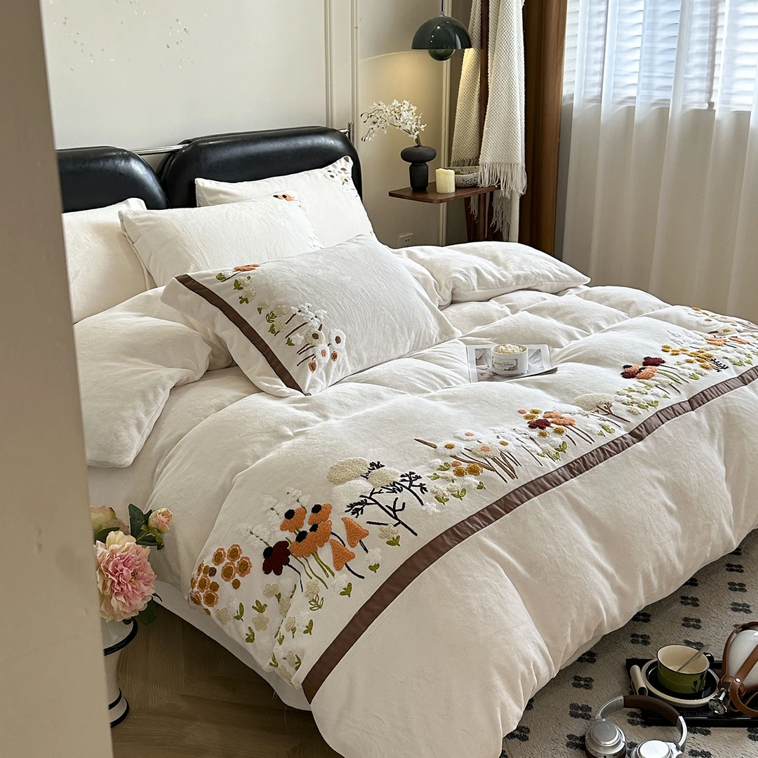 冬季加厚全消光牛奶绒四件套珊瑚绒保暖被套双面绒法兰绒床上用品