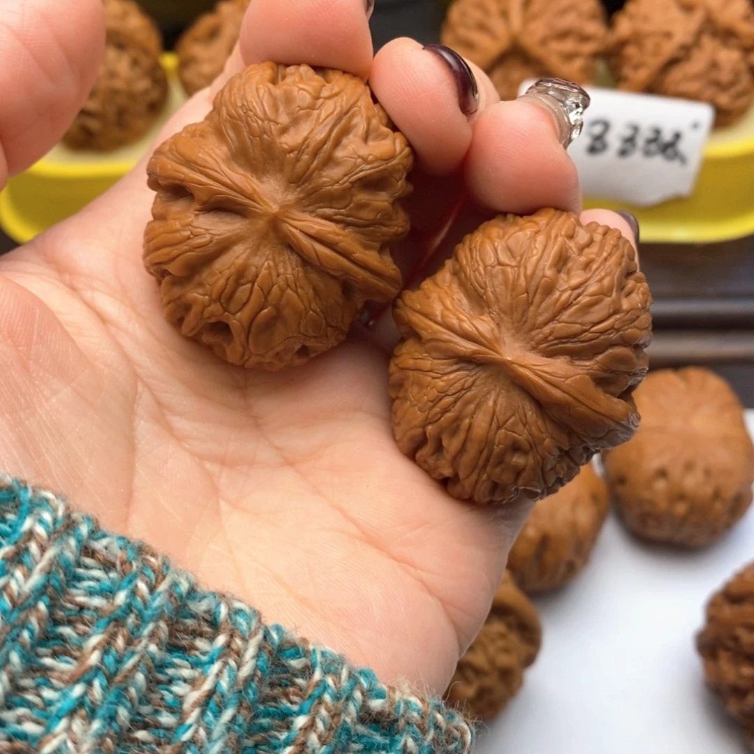 文玩核桃把件426号元宝40