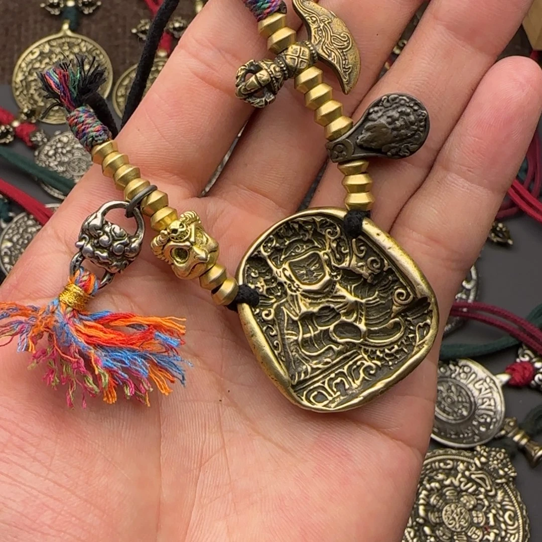 老铜莲花生锁骨链