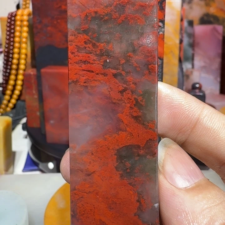 清***渡玉桂林鸡血红印章