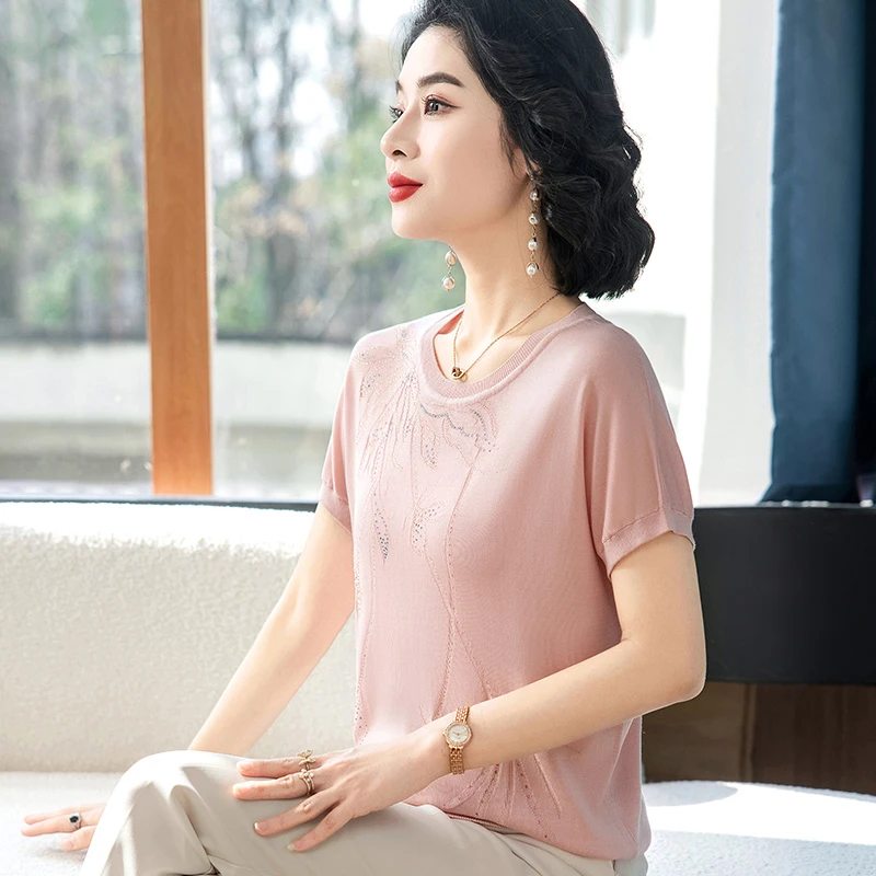 中年妈妈的夏装洋气款高贵小衫中老年女短袖冰丝气质上衣2025新款