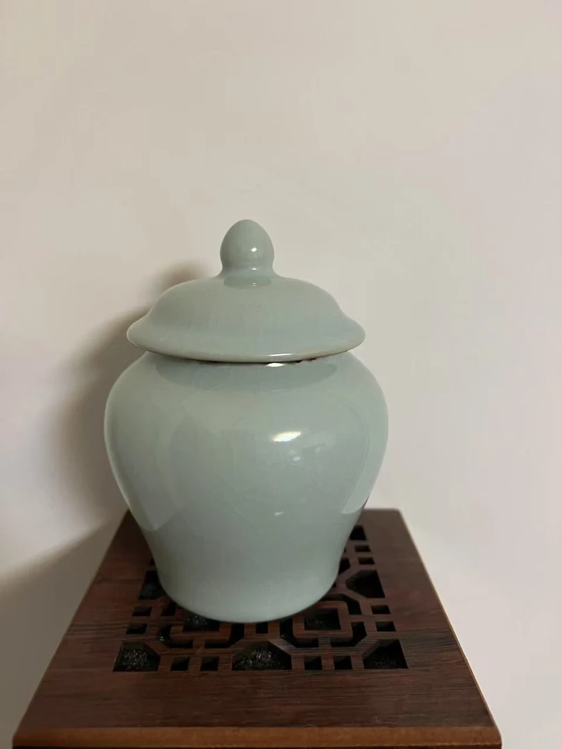 茶叶罐一件
