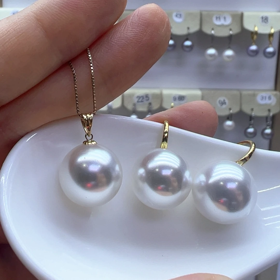 淡水珍珠18K金镶嵌吊坠(赠链)