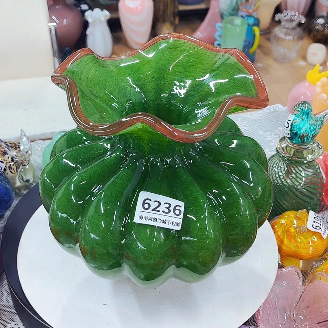 6236 家悦花瓶摆件