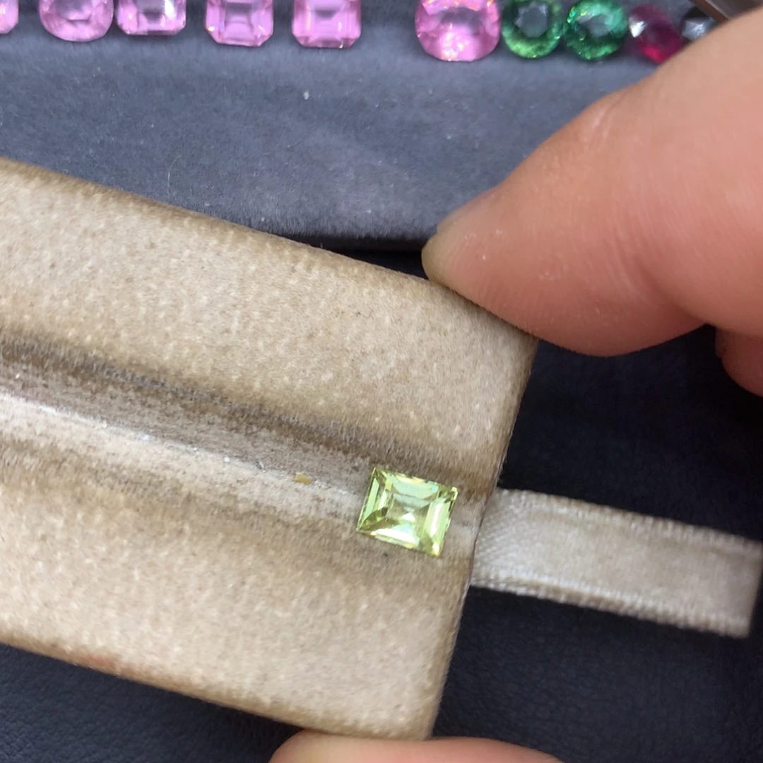 裸石金绿宝石0.97ct