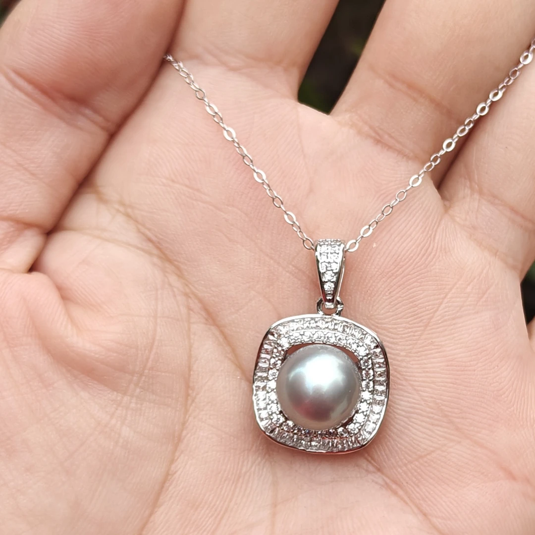 10-11mm淡水王妃珍珠项链方块锆石吊坠灰色微瑕馒头珠诸暨珍珠女