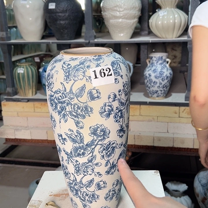 景德镇花瓶陶瓷微瑕