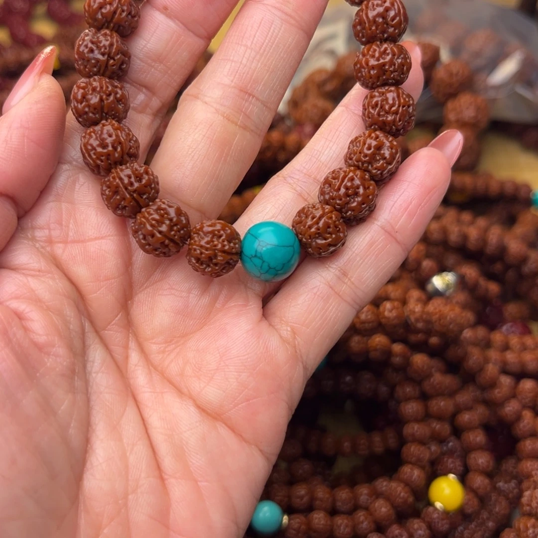 甜***岁机刷玉化包浆单圈手串