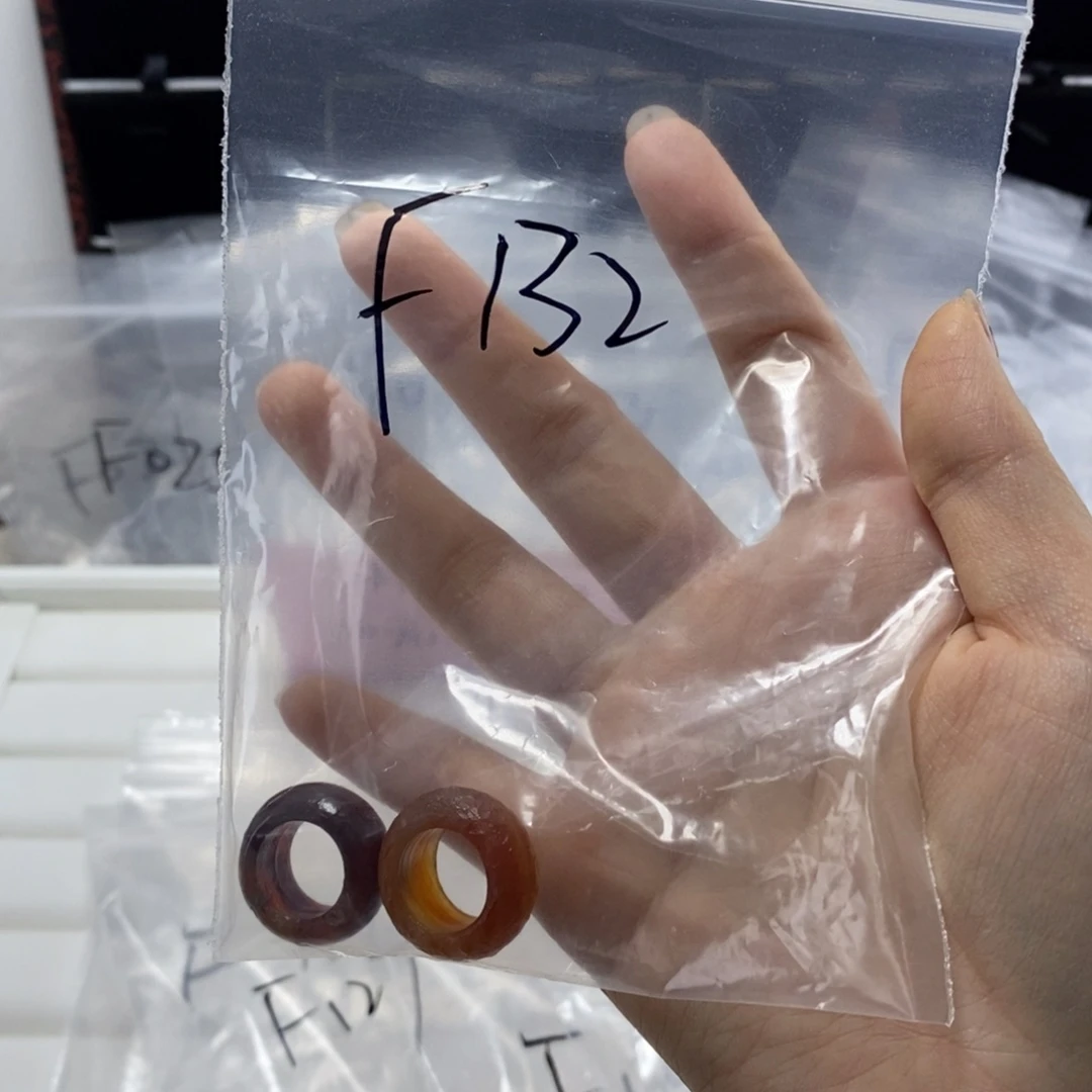 欣***荣合金玛瑙/玉髓珠宝半成品