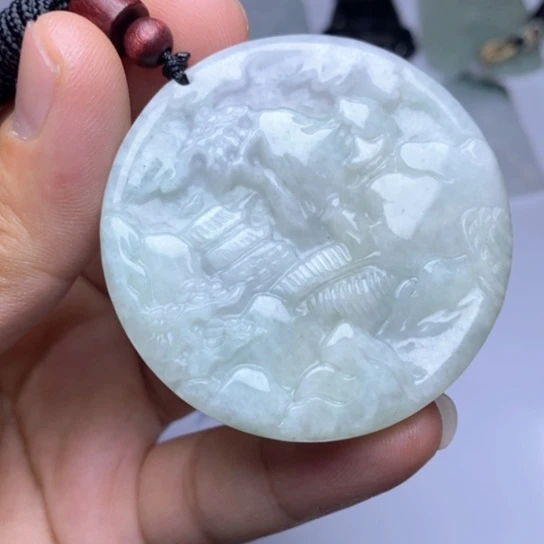 翡翠未镶嵌颈饰翡翠
