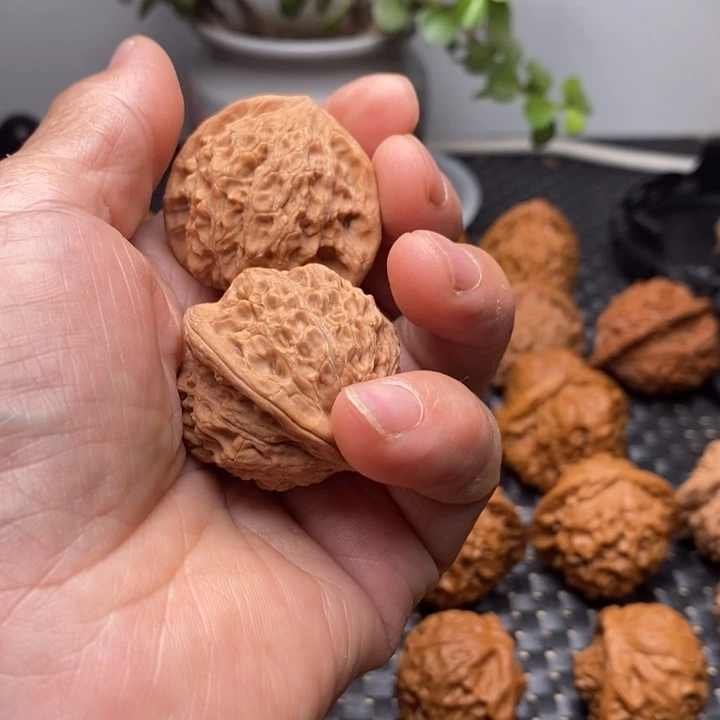 文玩核桃把件山***ㅤ野生