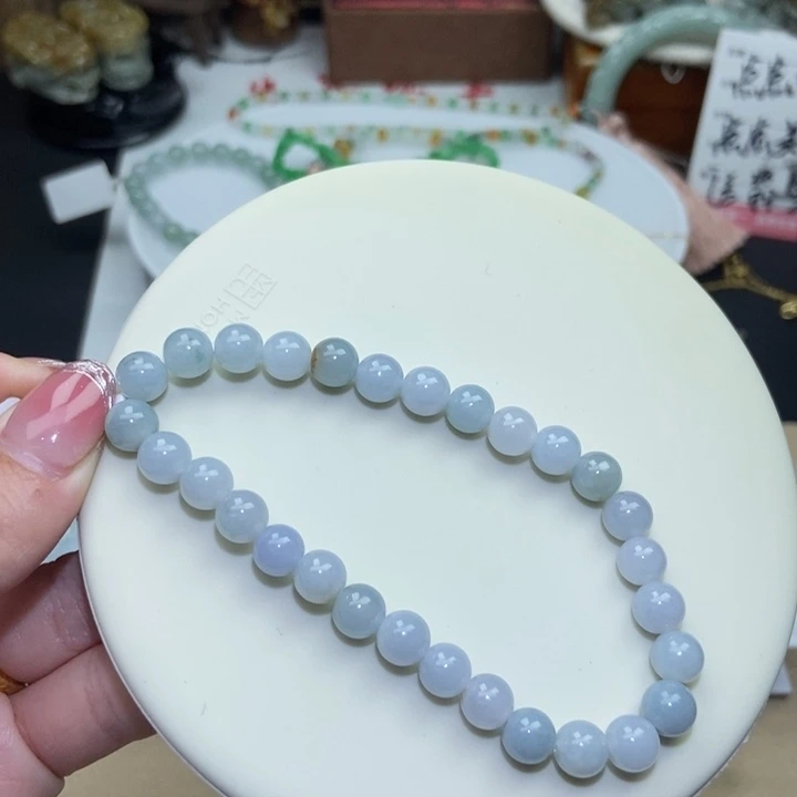 颈饰未镶嵌翡翠手串