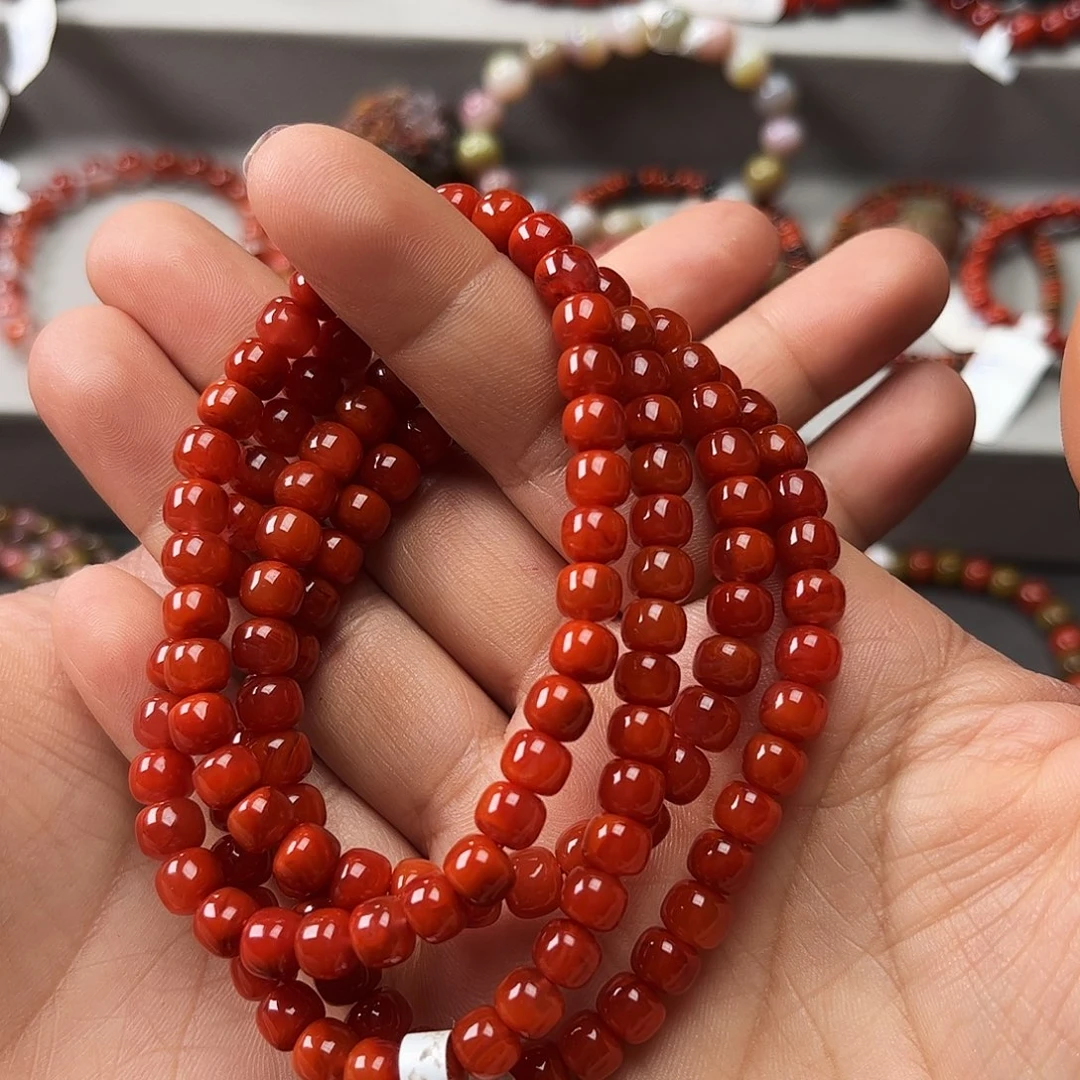 南红玛瑙未镶嵌珠宝奇石