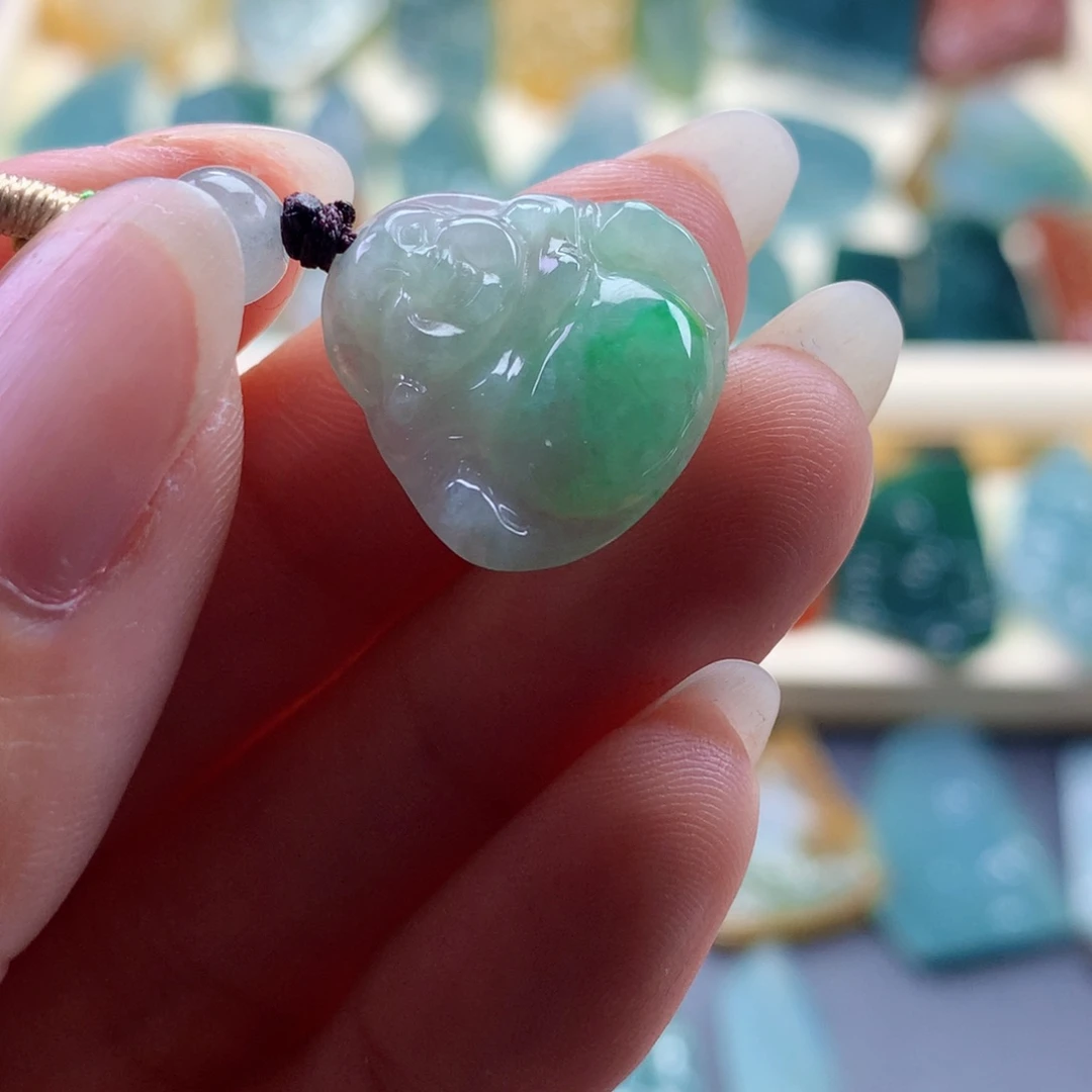 颈饰未镶嵌翡翠翡翠