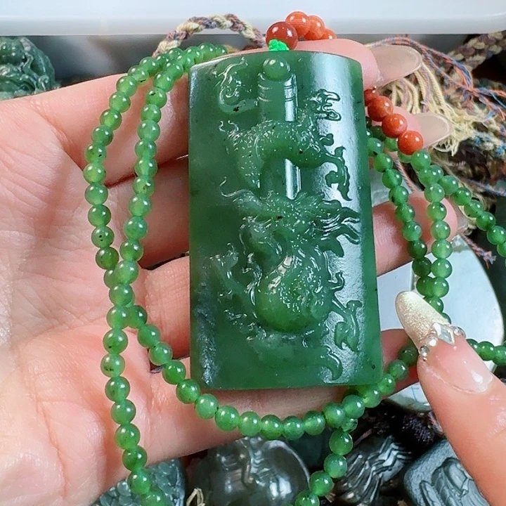 和田玉挂件未镶嵌