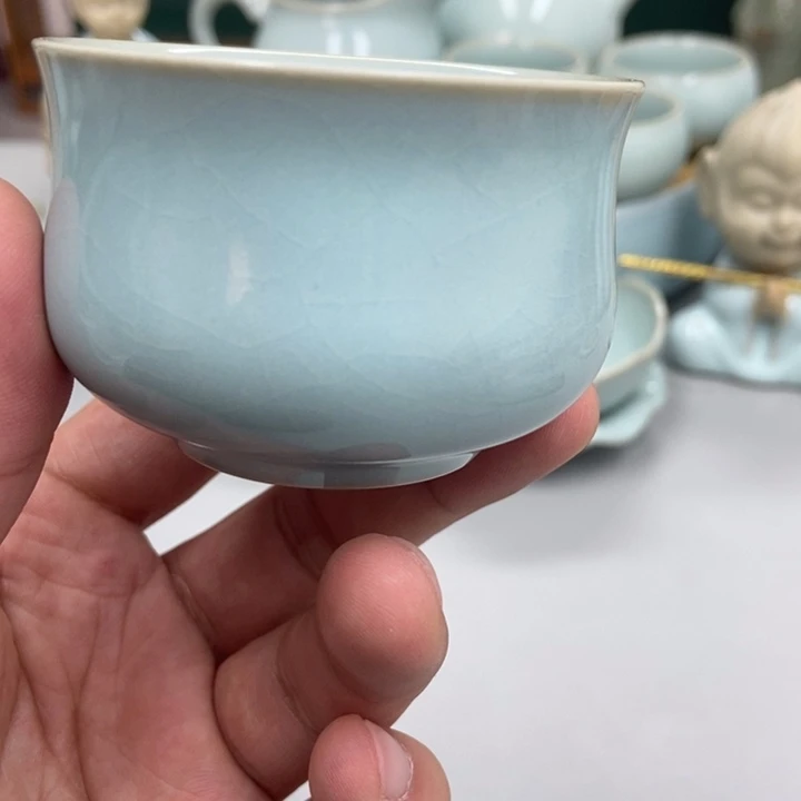 瓷人***悟天青色张君老师元宝杯
