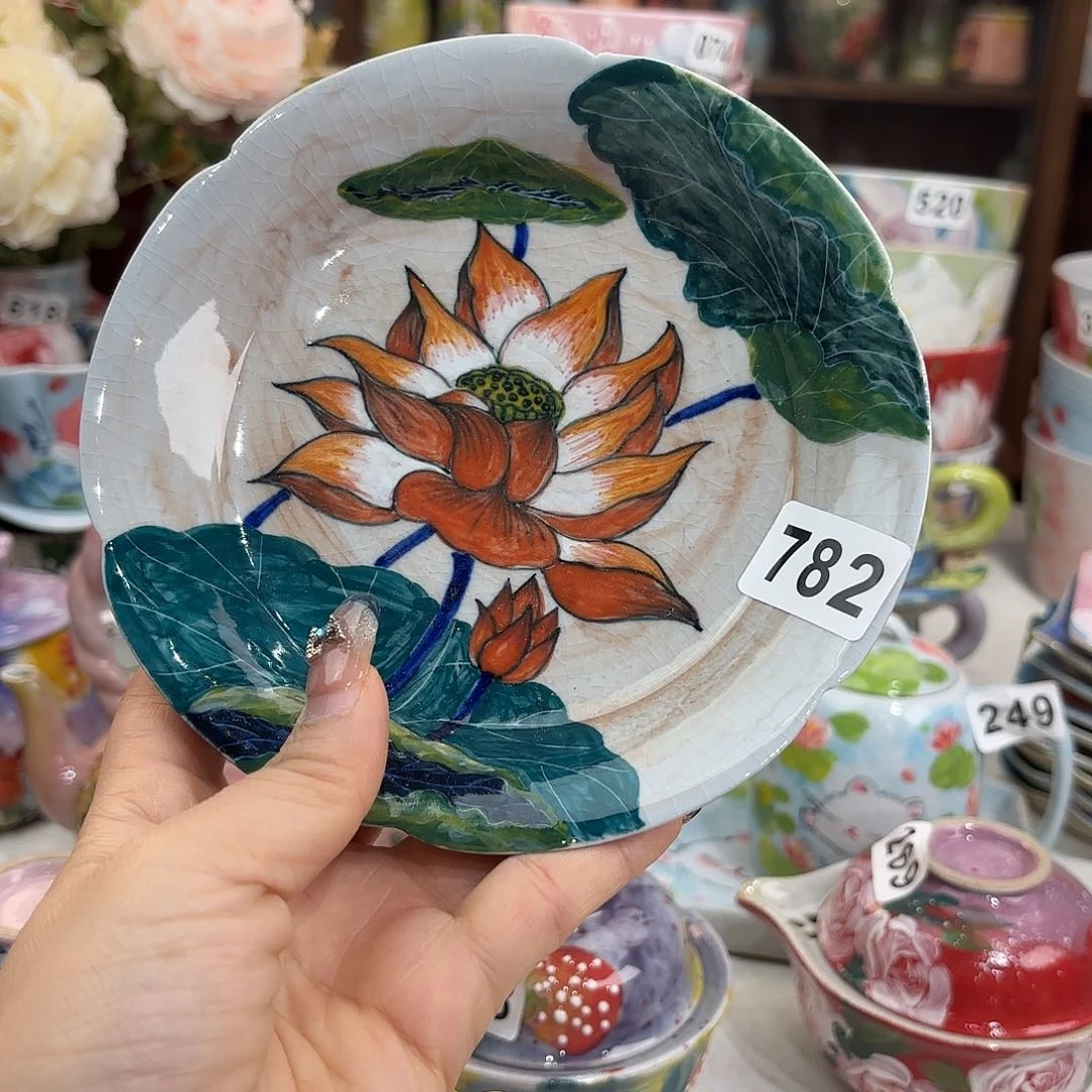 瓷片在我这点的朋友圈就是最吊