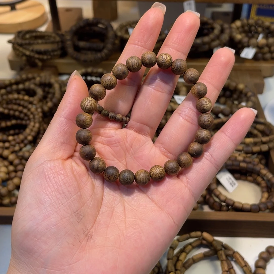 沉香卡8单圈圆珠4克+