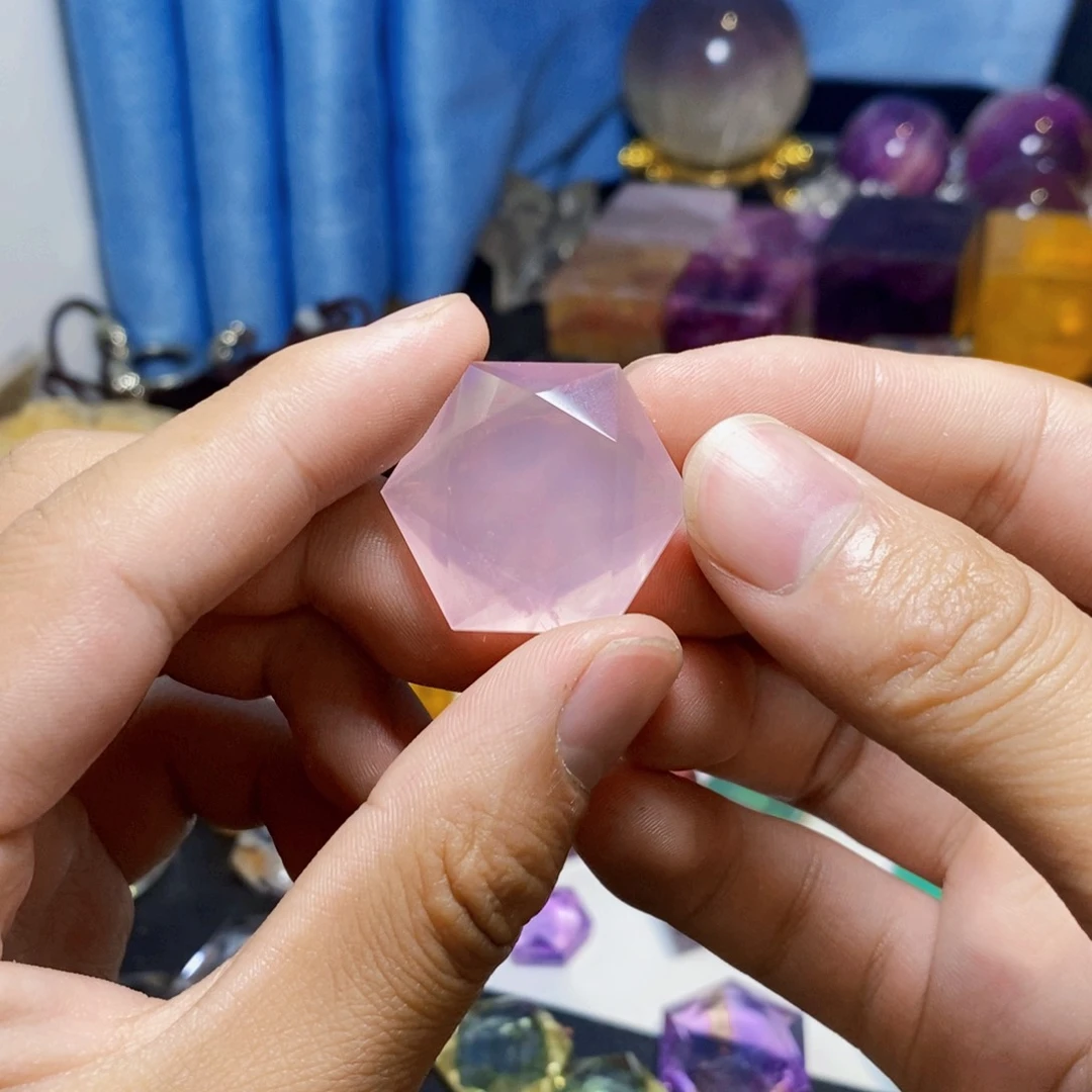 芙蓉石珠宝半成品未镶嵌天然粉晶六芒星