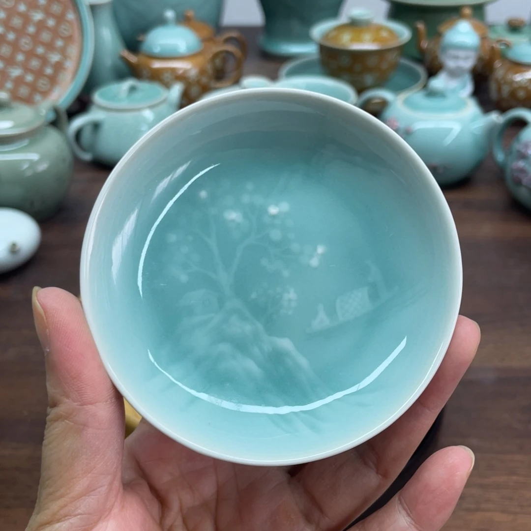 微瑕特价9厘米青瓷