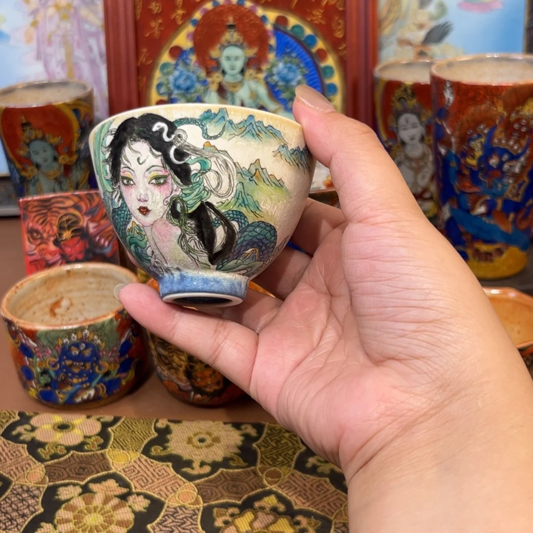 手工手绘小青茶杯