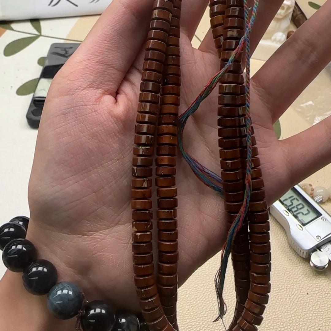 白玉菩提吊坠黄色736
