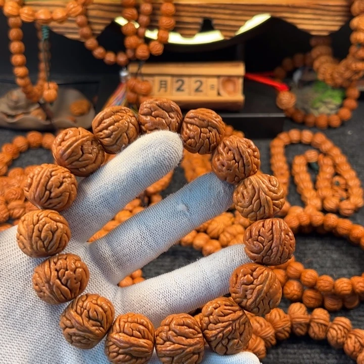 桃核手串F15链接手串