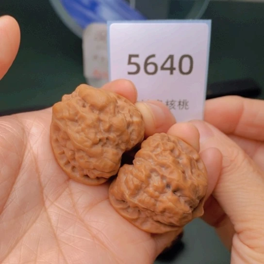 把件文玩核桃、34蛤蟆头5640