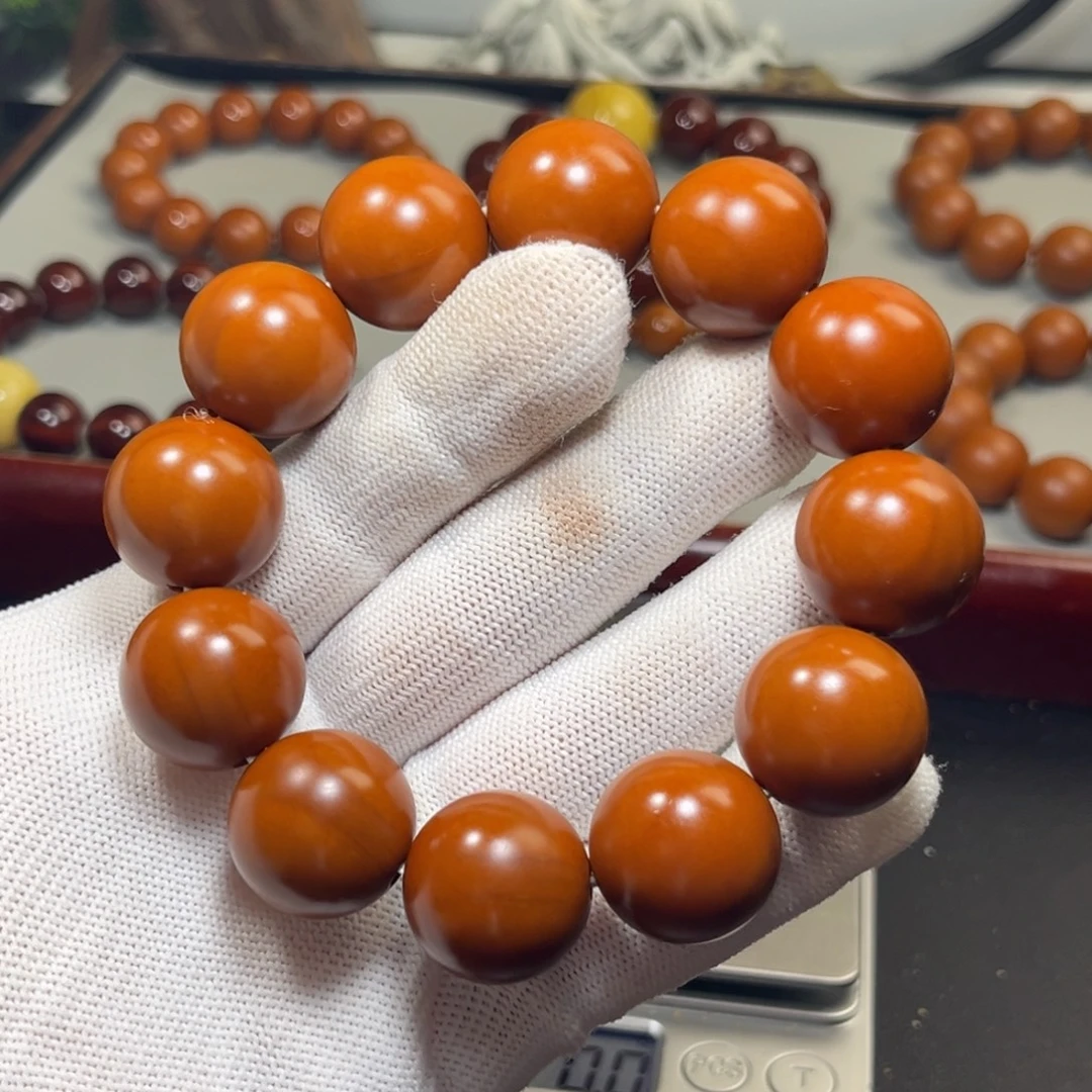 J***u橄榄核吊坠1.98+树王全品铁核 微瑕