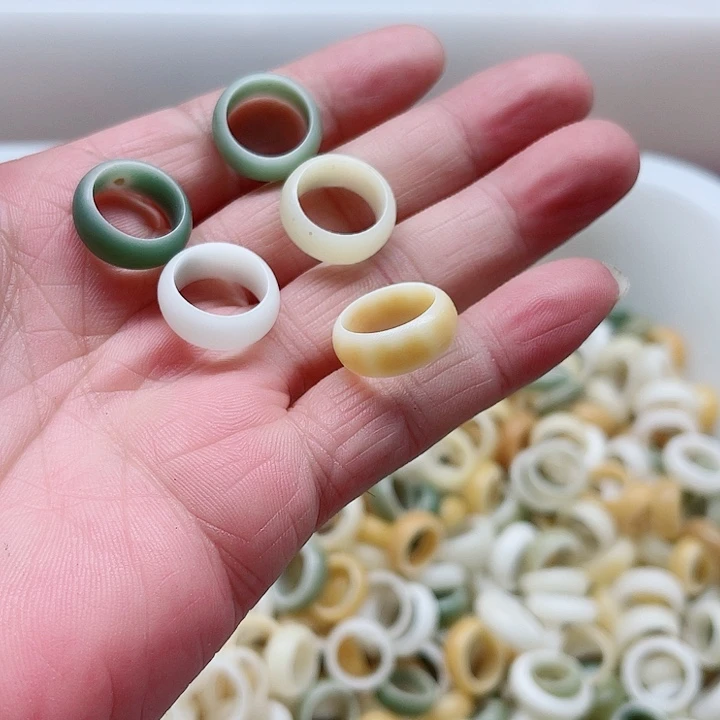 白玉菩提吊坠跑环5颗