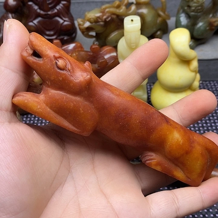 未镶嵌蛇纹石玉颈饰