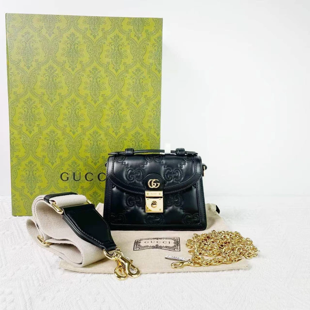 胖虎佳佳/古驰/95新/公价0/箱包/斜挎包/31B2504070144