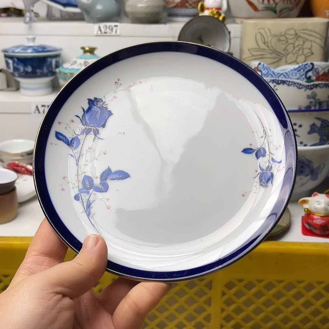 瓷片?**?哈哈哈我来拉了啊笑拉笑疯哈哈