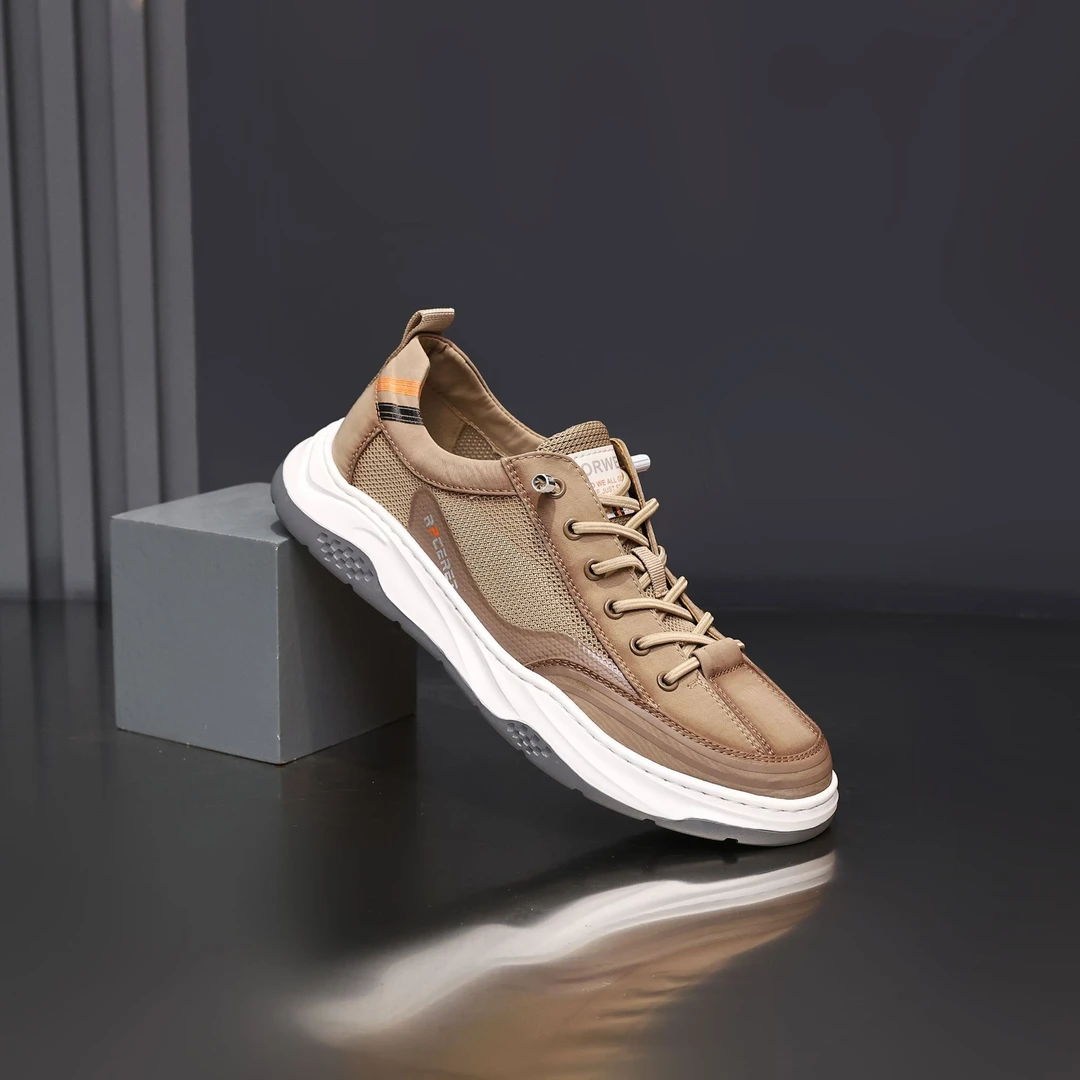 2025黑色男士休闲鞋潮流厚底青年运动鞋男春秋季低帮户外男鞋子