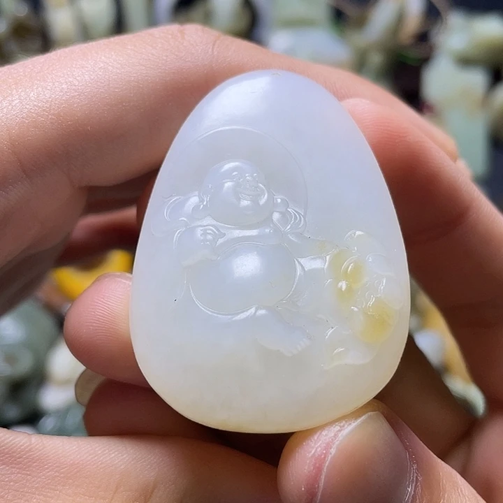 和田玉（糖玉）未镶嵌颈饰
