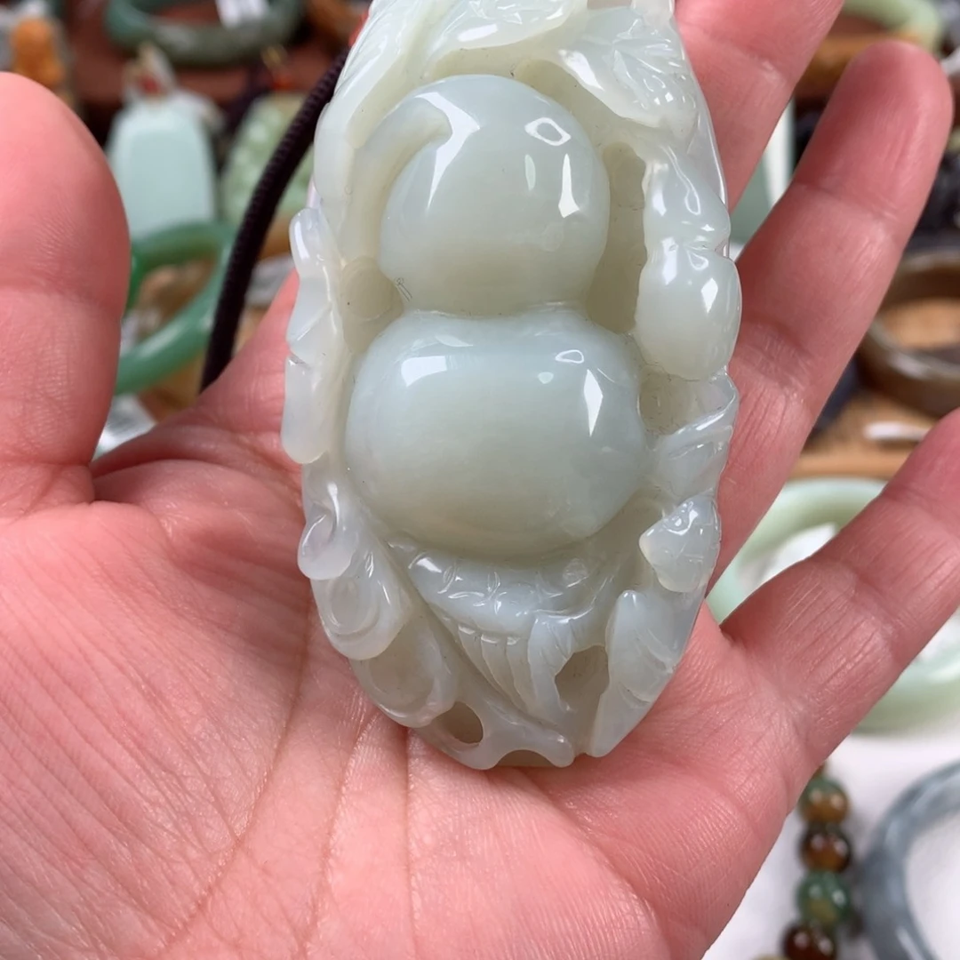 岫玉手把未镶嵌葫芦