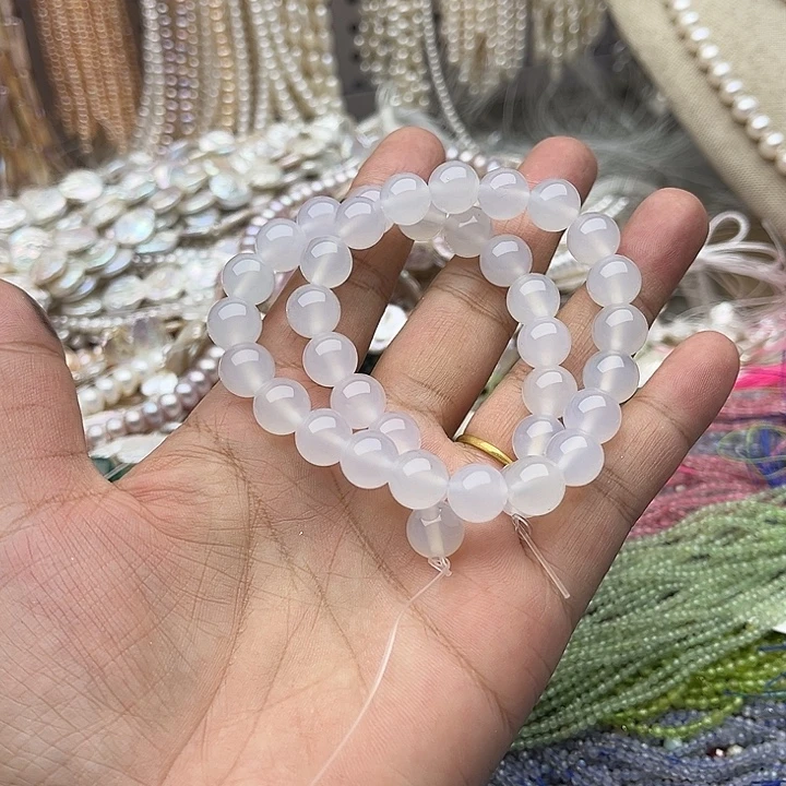 未镶嵌玛瑙/玉髓珠宝半成品一条10mm白玛瑙