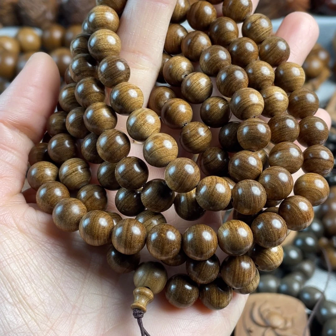 世***源木老山檀香1.0多圈手串