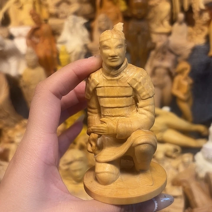 黄杨木黄杨木小叶瑕疵兵马俑