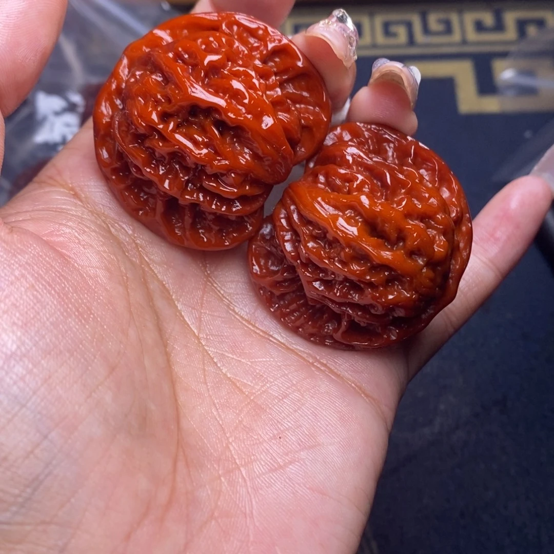 文玩核桃吊坠盘龙 42 色彩