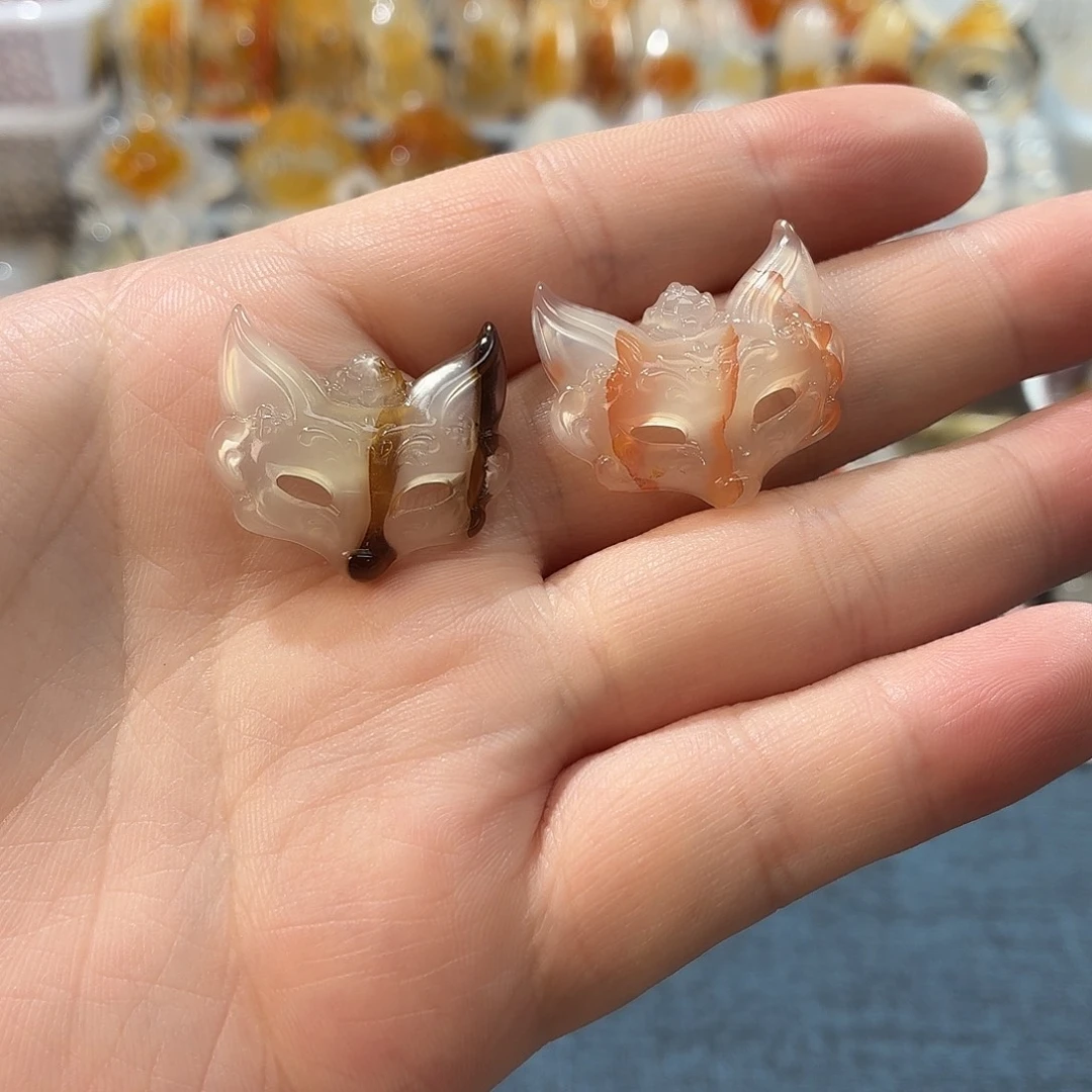 天***堂玛瑙/玉髓未镶嵌颈饰