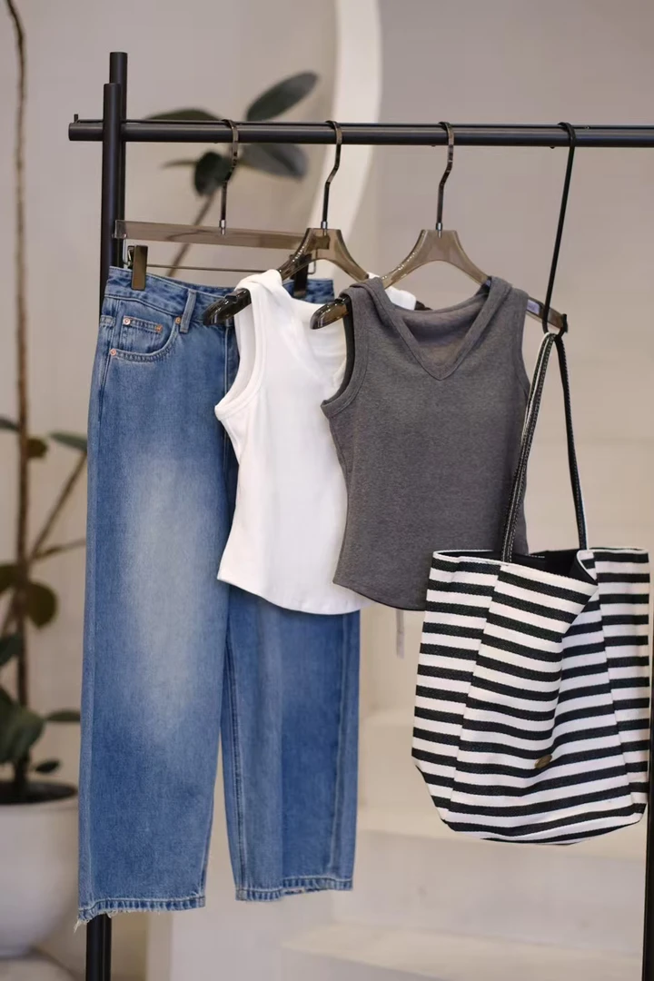 【CHASELOOKING】新品 辣妹风连帽背心