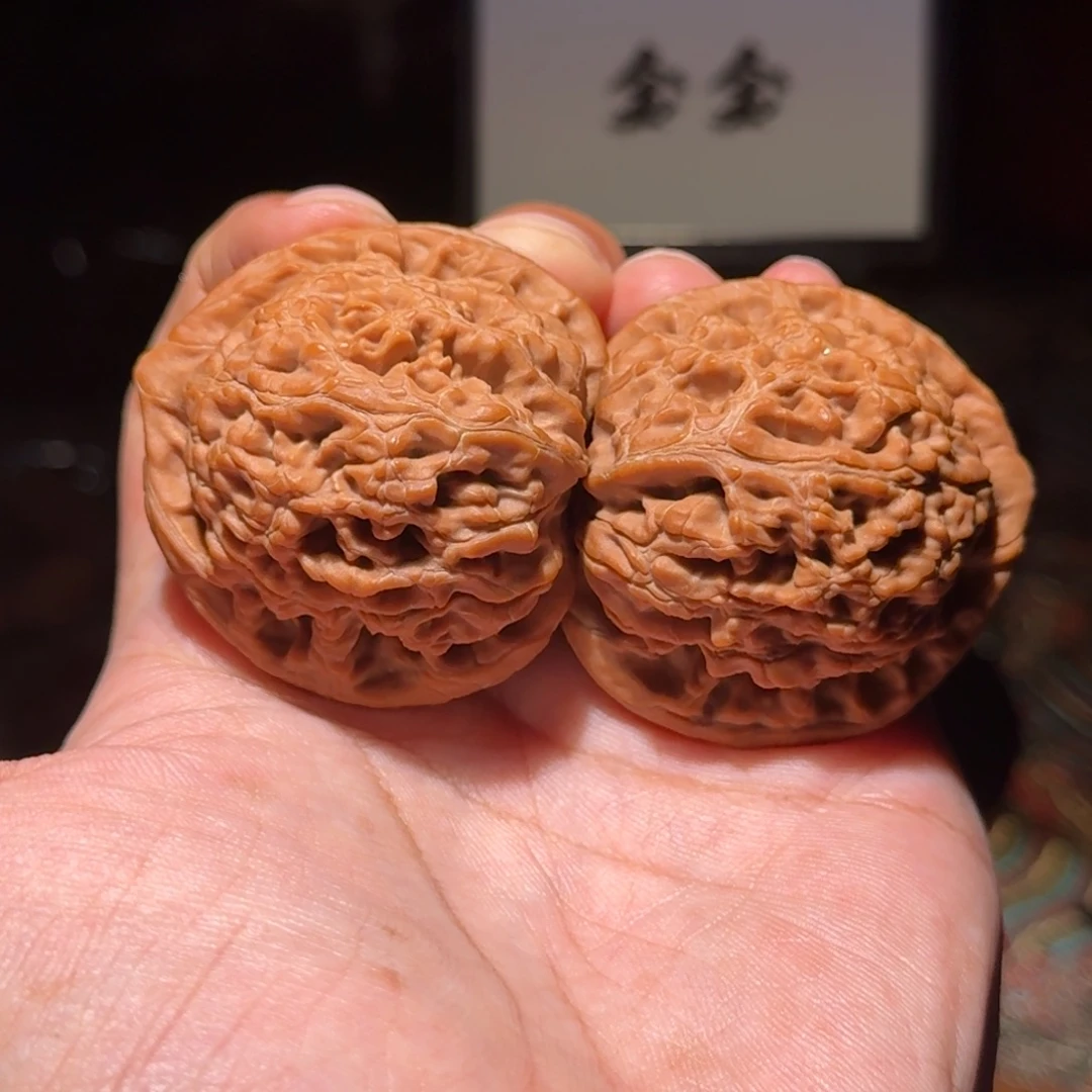 把件核桃654水龙纹，尺寸44