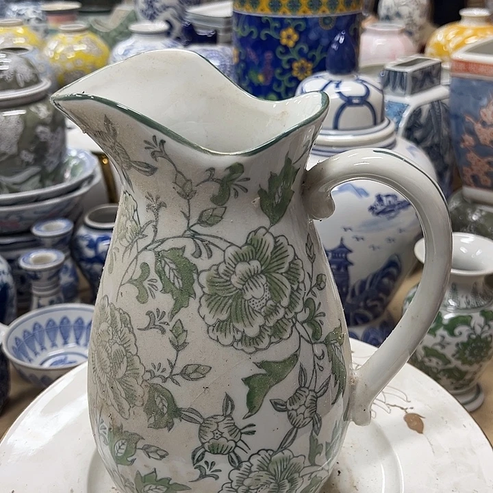 瓷片微瑕陶瓷。。。。。。。。。。。。