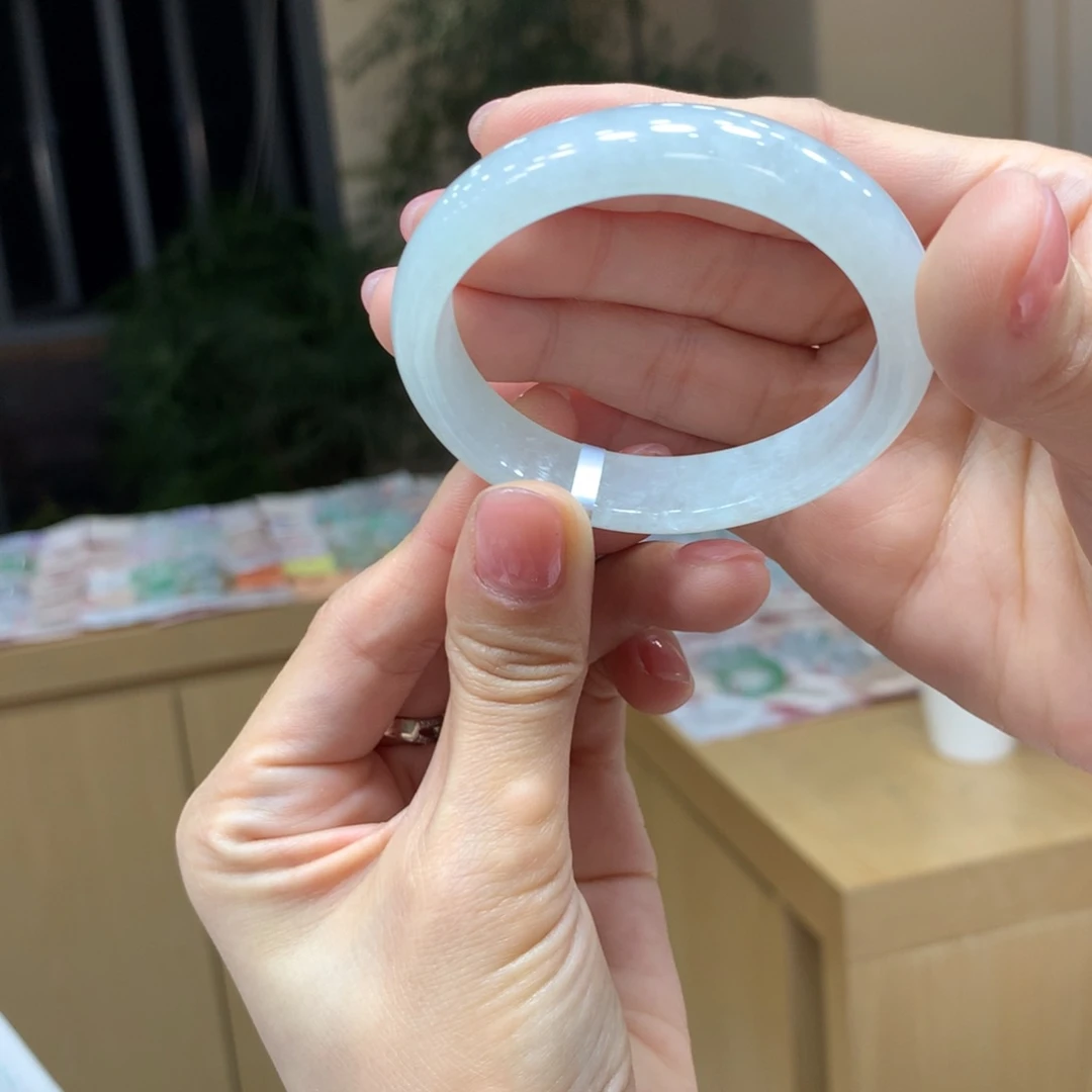 未镶嵌手镯翡翠不退不换