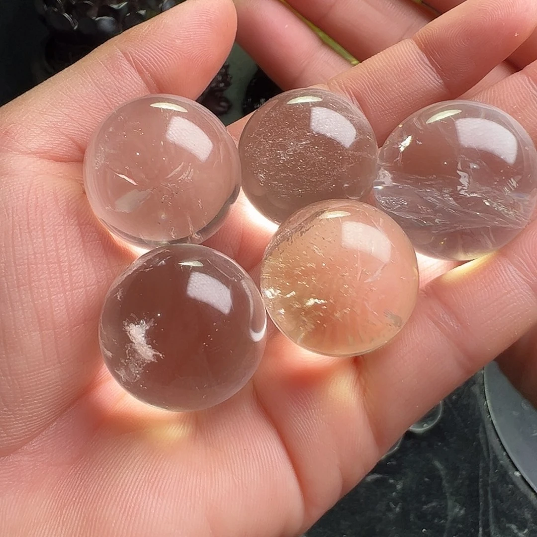 悠***士未镶嵌珠宝半成品水晶